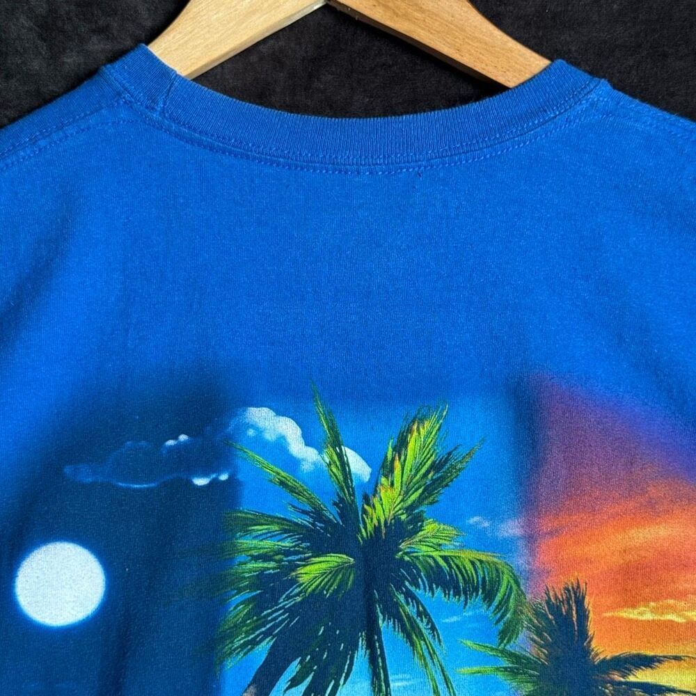 Disney Cruise Line Shirt L Mickey in Paradise Castaway Cay Bahamas Tropical Tee - Picture 6 of 11